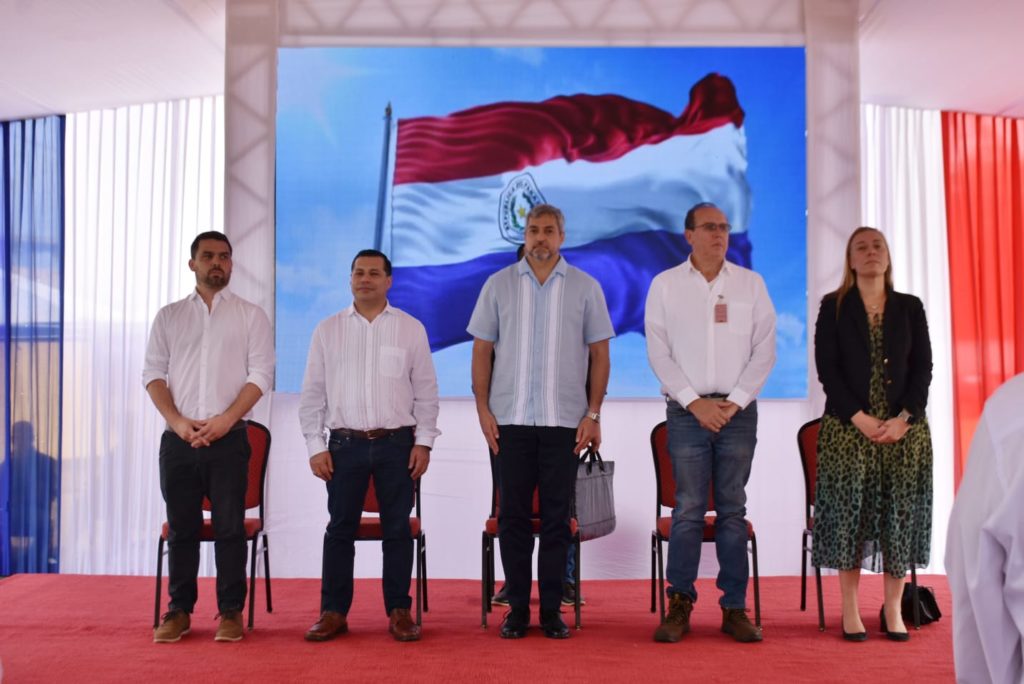 Firma de contrato de consultoría para la Modernización, Repotenciación y Rehabilitación de la Central Hidroeléctrica Acaray