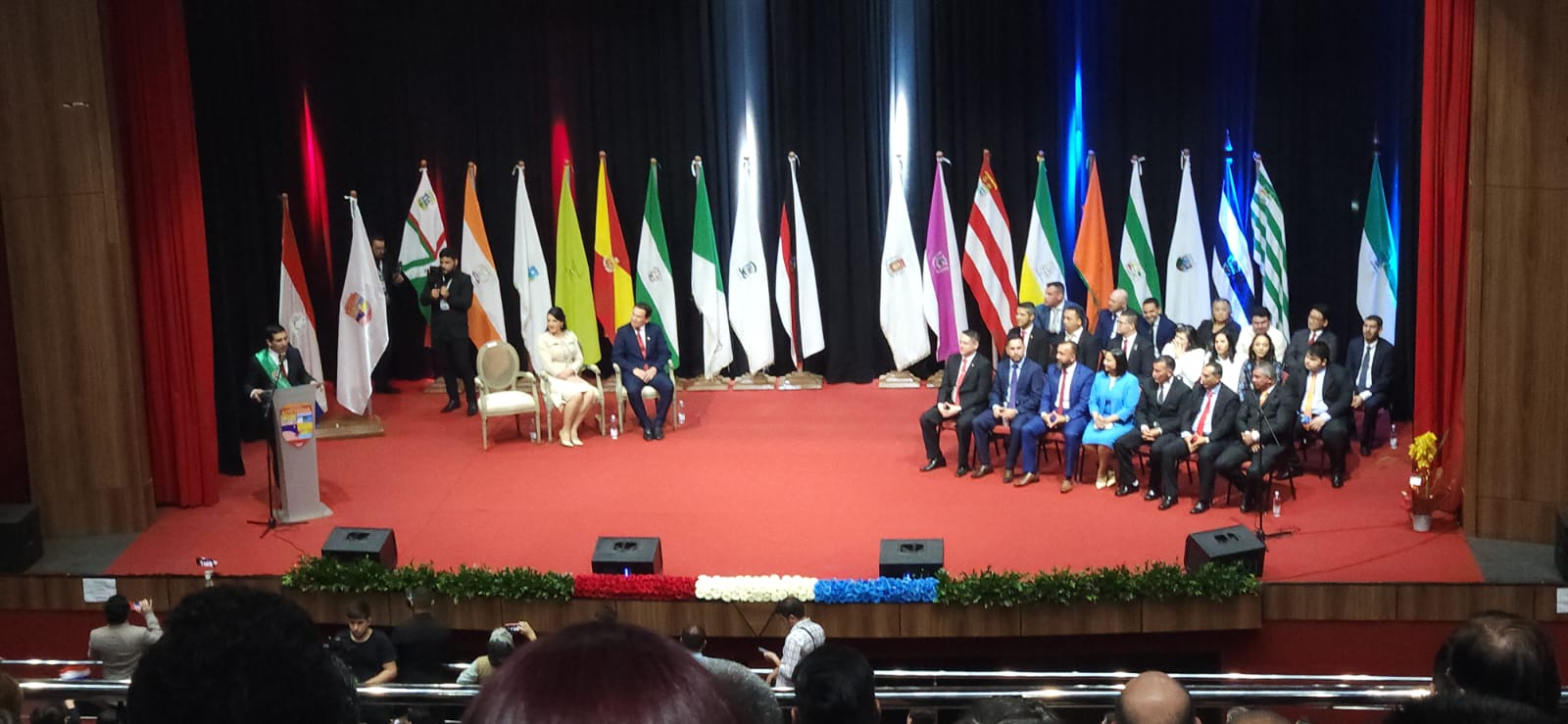 Ing. César Landy Torres asumió la Gobernación del Alto Paraná y Los 21 Concejales