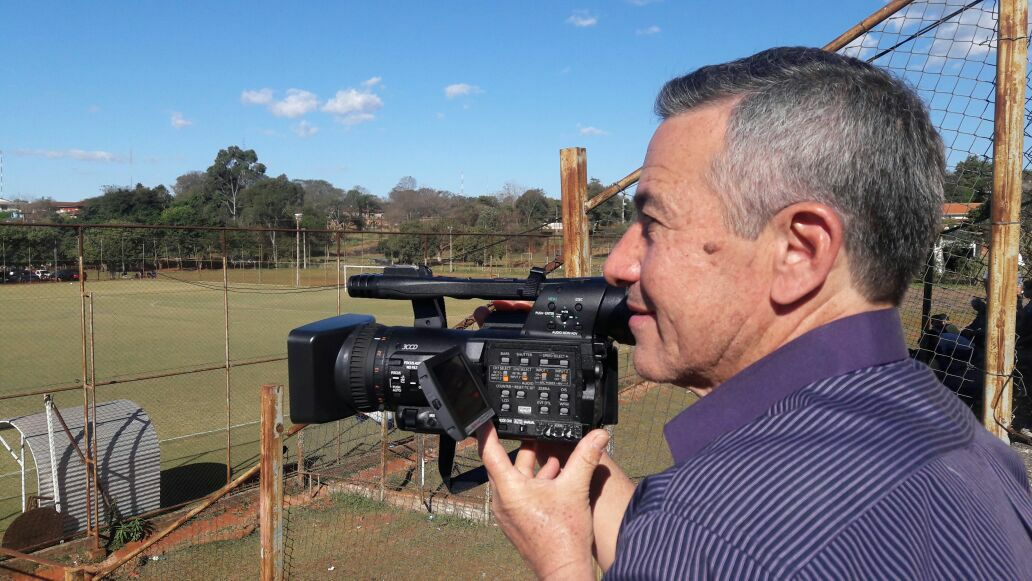Juan Ferreira, con dos medallas de oro como mejor editor de noticiero en el SNT