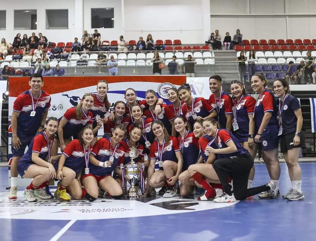 Jugadora hernandariense de hándbol es Subcampeona con Paraguay