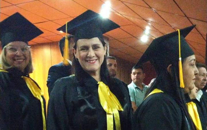 Nubia Casartelli concluye potgrado en Didáctica Universitaria