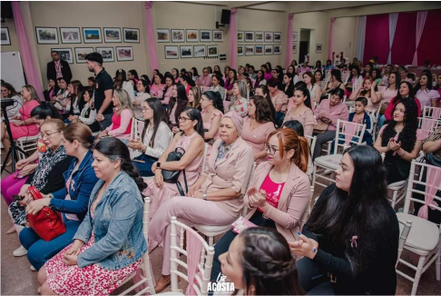 “Compromiso y Acción: Un Mes de Lucha Contra el Cáncer de Mama en Alto Paraná”