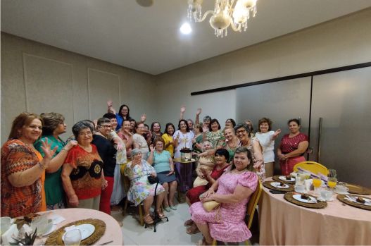 Docentes jubiladas celebraron los cumpleaños de octubre y noviembre